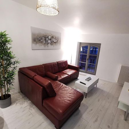 Appartement Cosy Entierement Equipe Вильнёв-сюр-Ло Экстерьер фото